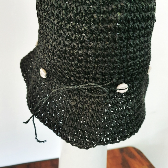 Black Straw Sun Hat - Picture 3 of 6